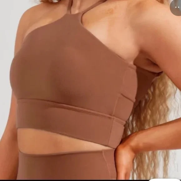 Buffbunny Foxy Sports Bra - Picture 3 of 7